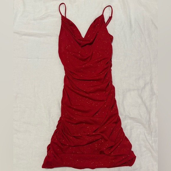 B Darlin Vibrant Red Gown - Picture 1 of 4
